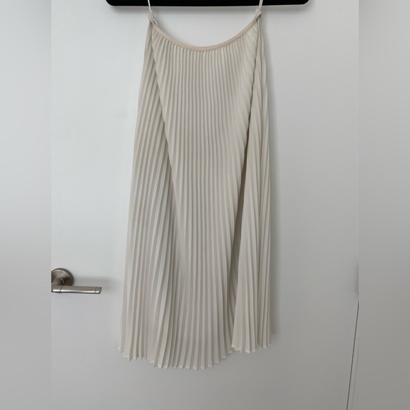 Aritzia Jude Midi Skirt - Picture 1 of 2